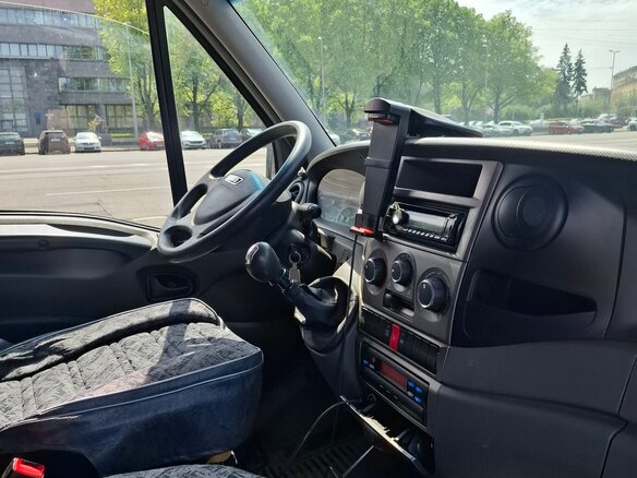 2013 Iveco Daily, белый, 1800000 рублей - вид 4