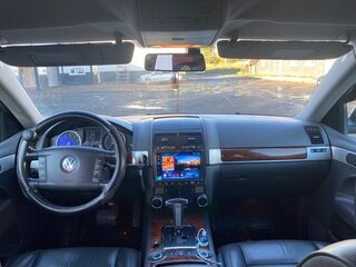 2006 Volkswagen Touareg I, чёрный, 760000 рублей, вид 3