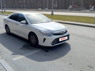 2015 Toyota Camry US Market VII (XV50) Рестайлинг, белый, 2100000 рублей, вид 2