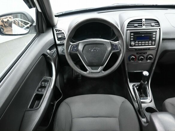 2013 Chery Tiggo (T11) I Рестайлинг (FL), белый, 529900 рублей - вид 8