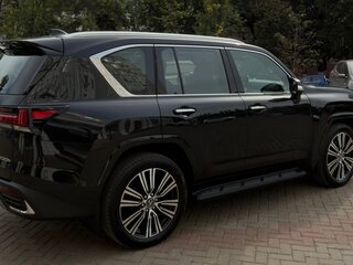 2026 Lexus LX 700h IV, чёрный, 19990000 рублей, вид 4