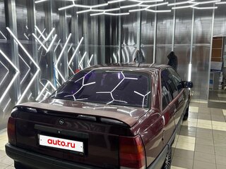1990 Opel Omega A, красный, 150000 рублей, вид 3
