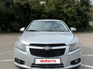 2011 Chevrolet Cruze I, серебристый, 480000 рублей, вид 4