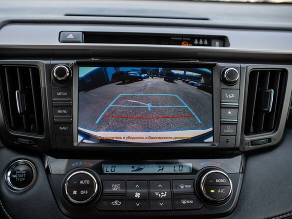 2019 Toyota RAV4 IV (XA40) Рестайлинг, белый, 2225000 рублей - вид 13