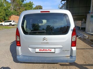 2013 Citroen Berlingo II Рестайлинг, серебристый, 355000 рублей, вид 2