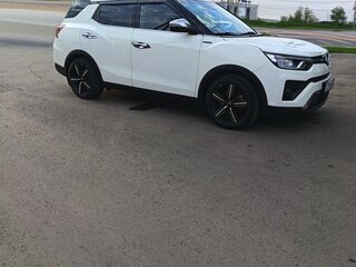 2020 SsangYong Tivoli I Рестайлинг, белый, 1850000 рублей, вид 3