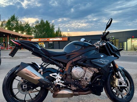2018 BMW S 1000 R, серый, 1000000 рублей, вид 5
