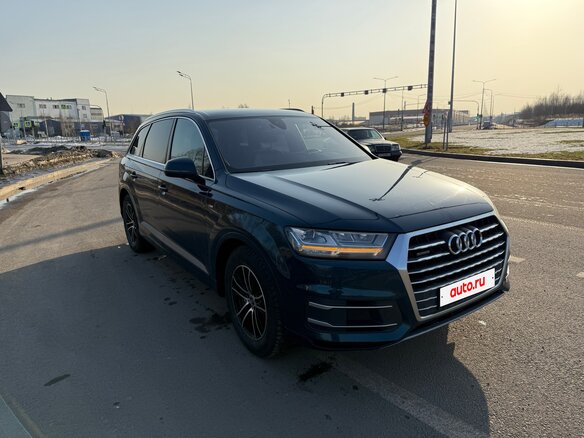 2018 Audi Q7 II (4M), синий, 4250000 рублей