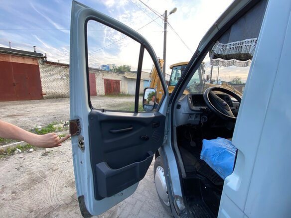1999 ГАЗ ГАЗель (3302), серый, 405000 рублей - вид 14