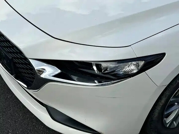 2023 Mazda 3 Axela IV (BP), белый, 1320000 рублей - вид 14