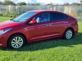 2017 Hyundai Solaris II, пурпурный, 1400000 рублей, вид 2