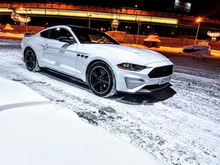 2022 Ford Mustang VI Рестайлинг, белый, 3599000 рублей, вид 1