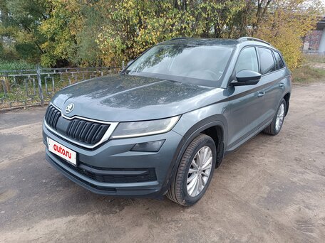 2017 Skoda Kodiaq I, серый, 2299000 рублей, вид 2