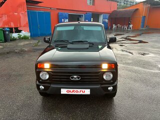 2021 Lada (ВАЗ) 2121 (4x4) Urban I Рестайлинг (2020), чёрный, 850000 рублей, вид 4