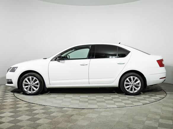 2017 Skoda Octavia III (A7) Рестайлинг, белый - вид 7
