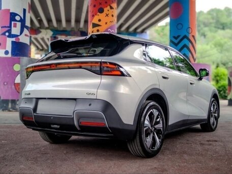 2026 Changan Qiyuan Q05 51.9 kWh II, серебристый, 2299000 рублей, вид 5
