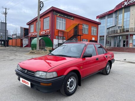 1991 Toyota Corolla VI (E90), красный, 530000 рублей, вид 1
