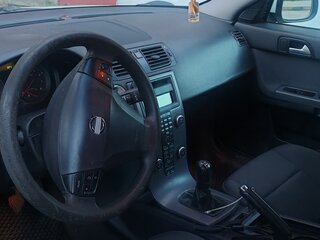 2011 Volvo S40 II Рестайлинг, белый, 300000 рублей, вид 3