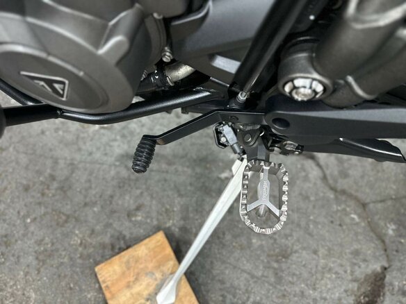 2019 Triumph Tiger 800, белый, 1050000 рублей - вид 27