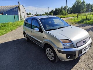 2007 Ford Fusion I Рестайлинг, серебристый, 290000 рублей, вид 5