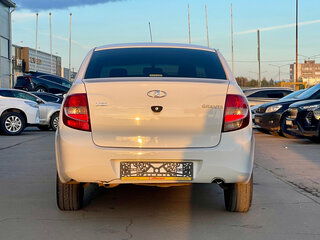 2018 Lada (ВАЗ) Granta I Рестайлинг, белый, 480000 рублей, вид 4