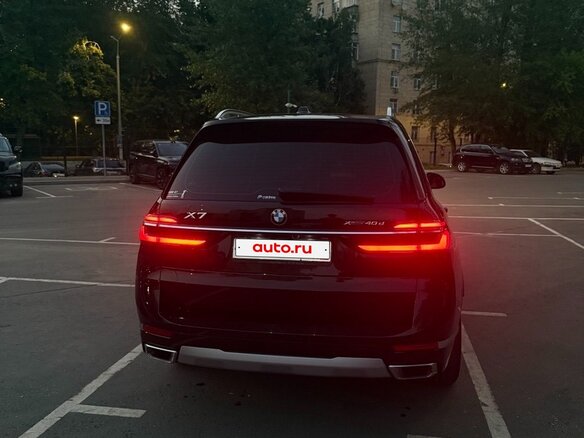2023 BMW X7 40d I (G07) Рестайлинг, чёрный, 10900000 рублей - вид 10