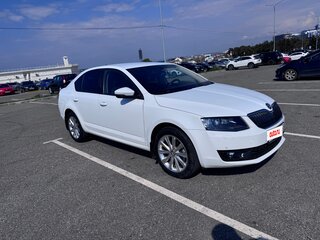 2016 Skoda Octavia III (A7), белый, 1400000 рублей, вид 2