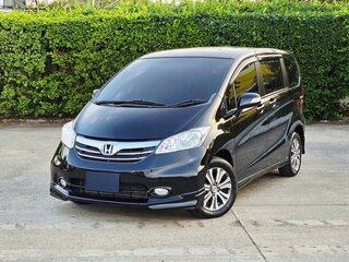 2015 Honda Freed I Рестайлинг 2, чёрный, 937000 рублей, вид 1