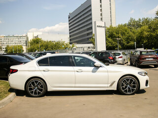 2022 BMW 5 серии Long 530Li VII (G30/G31/G38) Рестайлинг, белый, 5178141 рублей, вид 3