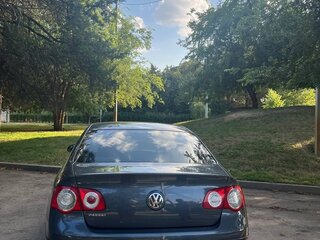 2009 Volkswagen Passat B6, серый, 750000 рублей, вид 3