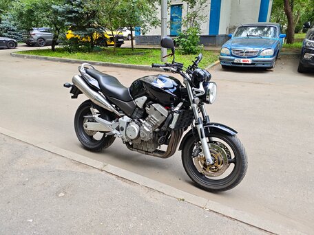 2004 Honda CB 900F Hornet, чёрный, 450000 рублей, вид 4