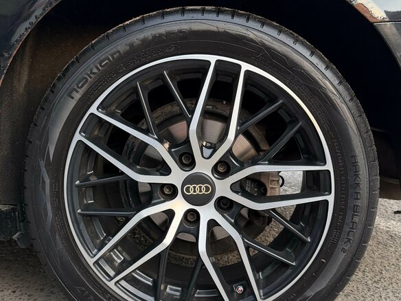 2007 Audi A4 III (B7), чёрный - вид 35