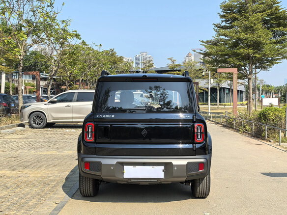 2025 Baojun Yep Plus, чёрный, 1515009 рублей - вид 4