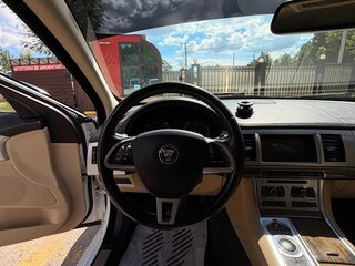 2014 Jaguar XF I Рестайлинг, белый, 1700000 рублей, вид 5
