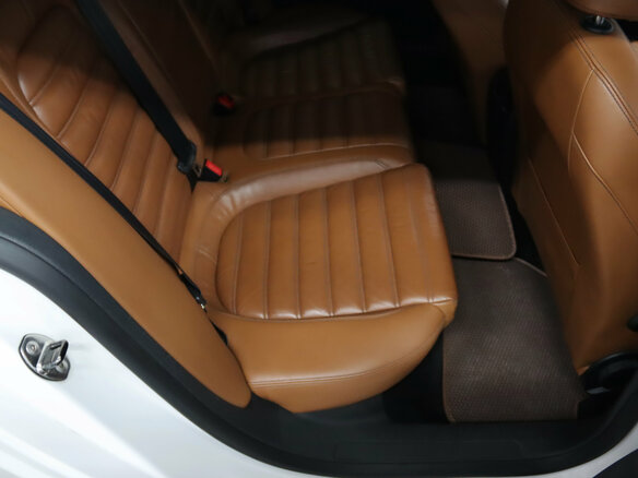 2011 Volkswagen Passat CC I, белый - вид 11