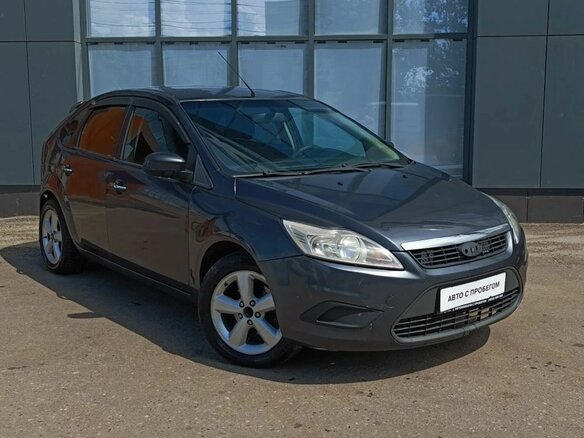 2010 Ford Focus II Рестайлинг, серый - вид 2