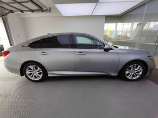 2019 Honda Accord X, серебристый, 1778000 рублей, вид 4