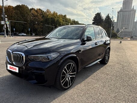 2022 BMW X5 45e IV (G05/G18), чёрный, 8880000 рублей, вид 1