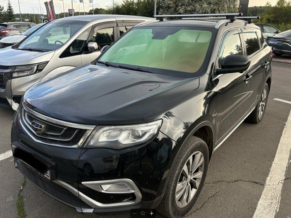Открыть фотографии: Geely Atlas I