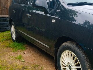 2009 Kia Carens II (UN), чёрный, 500000 рублей, вид 3