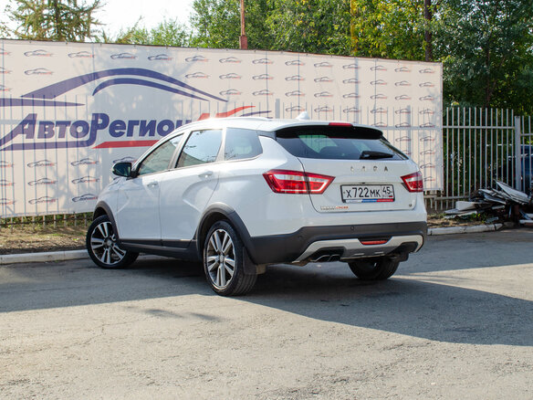 2019 Lada (ВАЗ) Vesta SW Cross I, белый, 1013000 рублей - вид 6