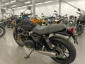 2023 Triumph Speed Twin, чёрный, 930000 рублей - вид 5