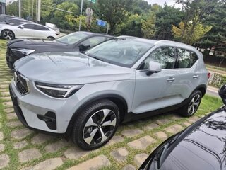 2026 Volvo XC40 I Рестайлинг, синий, 7860000 рублей, вид 1
