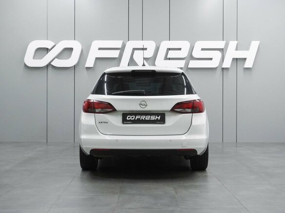 2019 Opel Astra K Рестайлинг, белый - вид 3