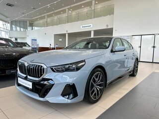 2025 BMW 5 серии 523d VIII (G60/G61/G68), серый, 8250000 рублей, вид 1