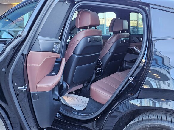 2024 BMW X6 30d III (G06) Рестайлинг, чёрный - вид 17