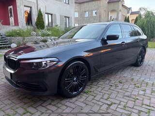 2019 BMW 5 серии 525d VII (G30/G31/G38), серый, 3050000 рублей, вид 2