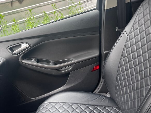 2017 Ford Focus III Рестайлинг, чёрный, 910000 рублей - вид 13