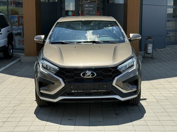 2026 Lada (ВАЗ) Vesta Cross I Рестайлинг (NG), коричневый, 1838000 рублей - вид 1
