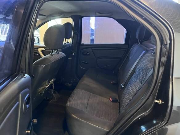 2011 Renault Logan I Рестайлинг, чёрный, 270000 рублей - вид 20